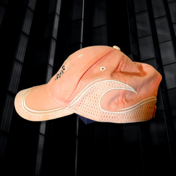 Woman's Adjustable Baseball Cap - PETERBILT - Picture 2 of 6